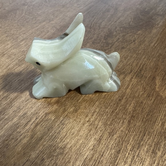 Vintage Small Hand Carved Onyx Stone Bunny Rabbit Figurine - Picture 3 of 6